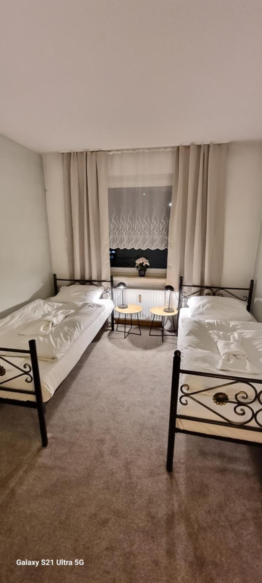 Bookiing Bungalow Kassel 洛费尔登 外观 照片