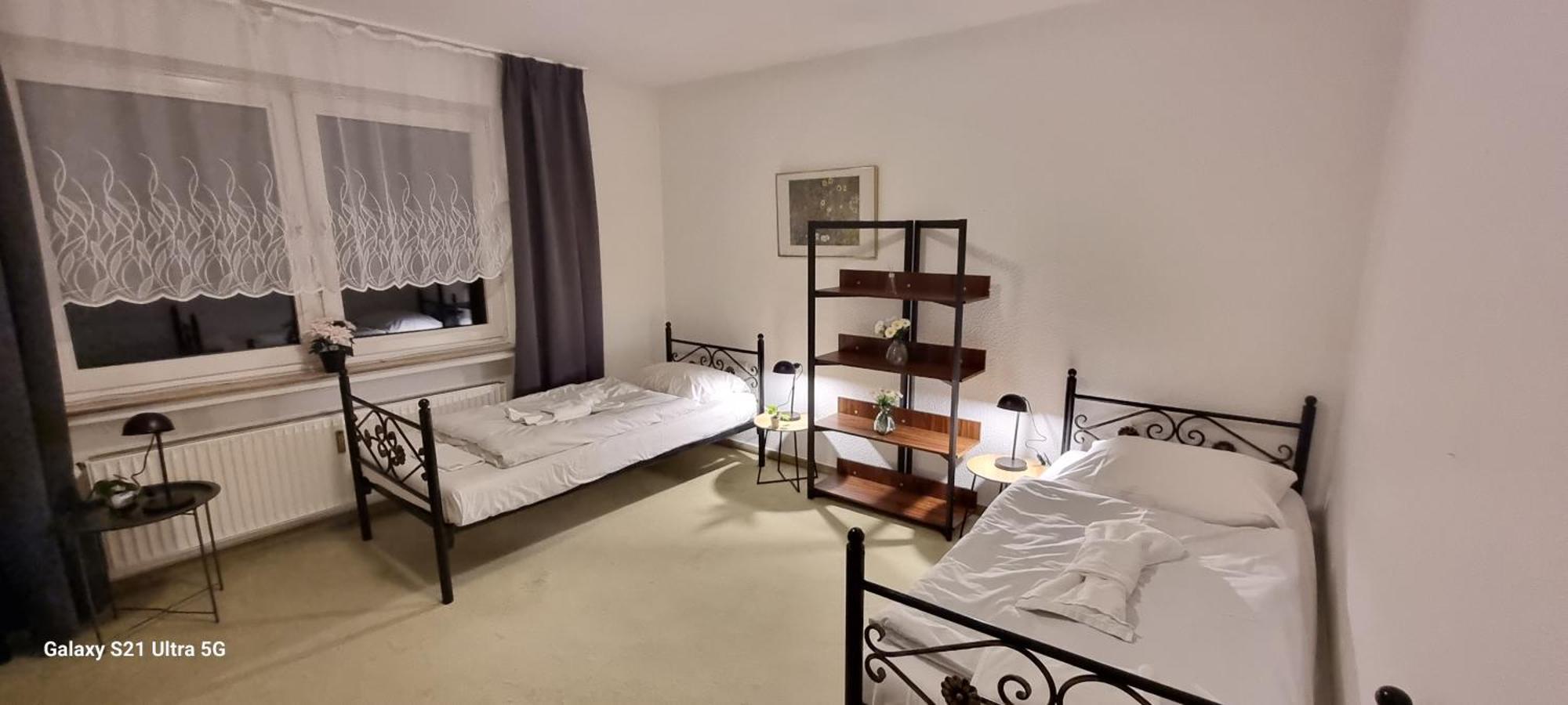 Bookiing Bungalow Kassel 洛费尔登 外观 照片