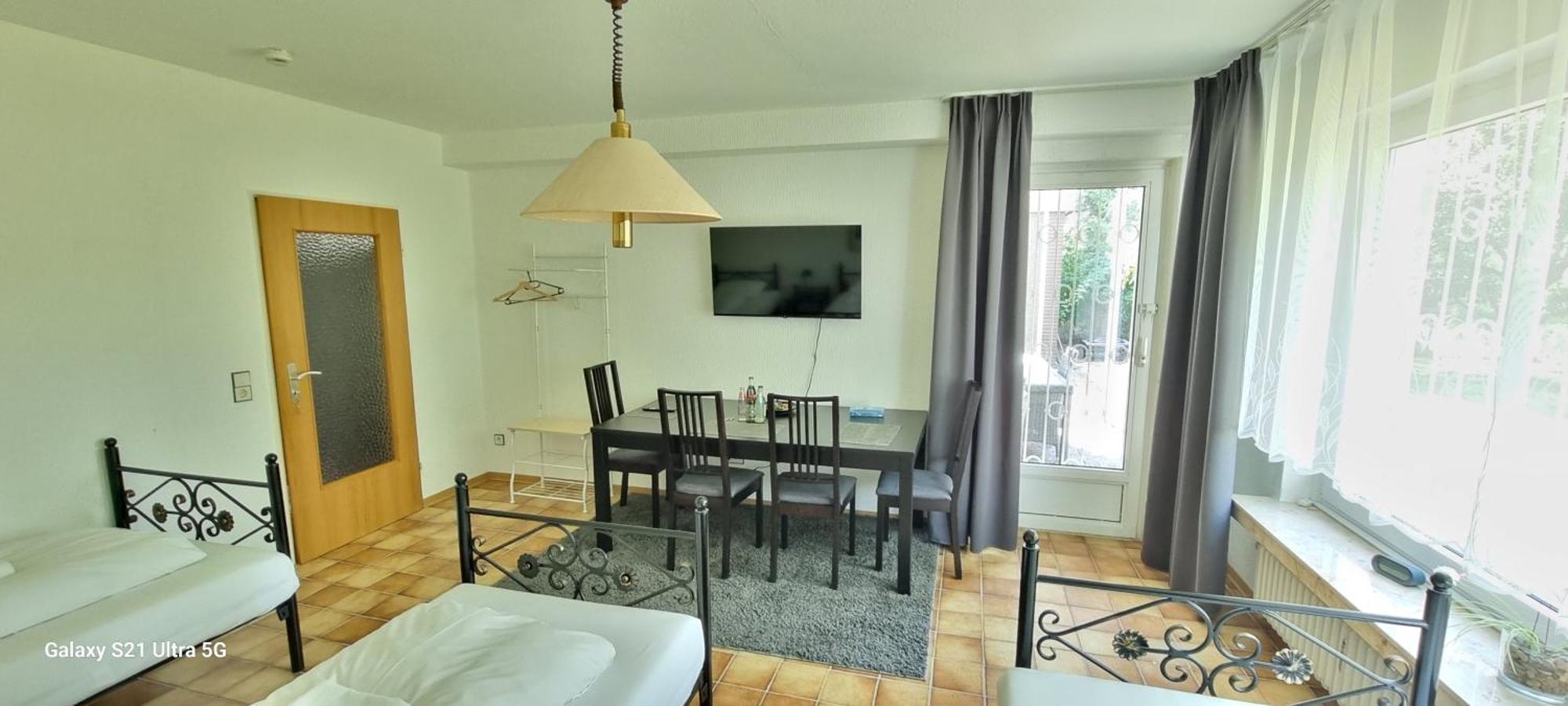 Bookiing Bungalow Kassel 洛费尔登 外观 照片